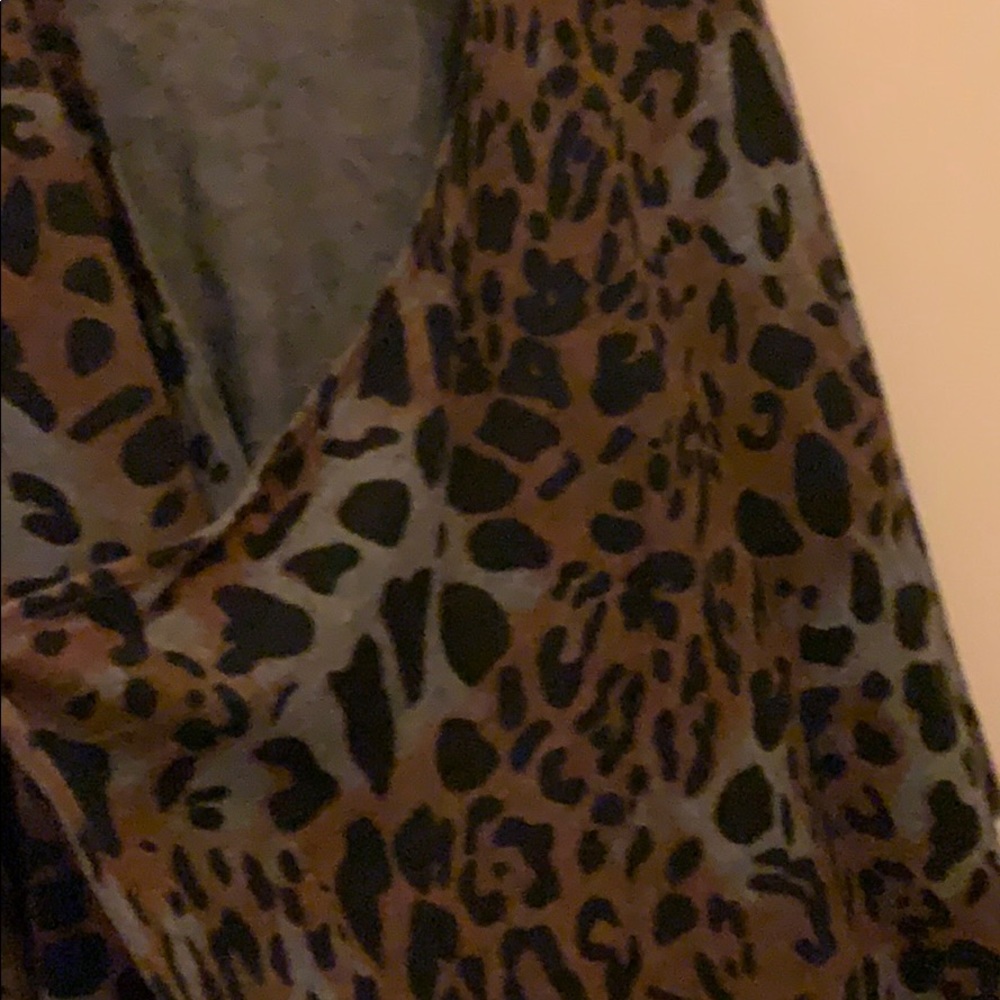 Cardigan - Picture 2 of 3